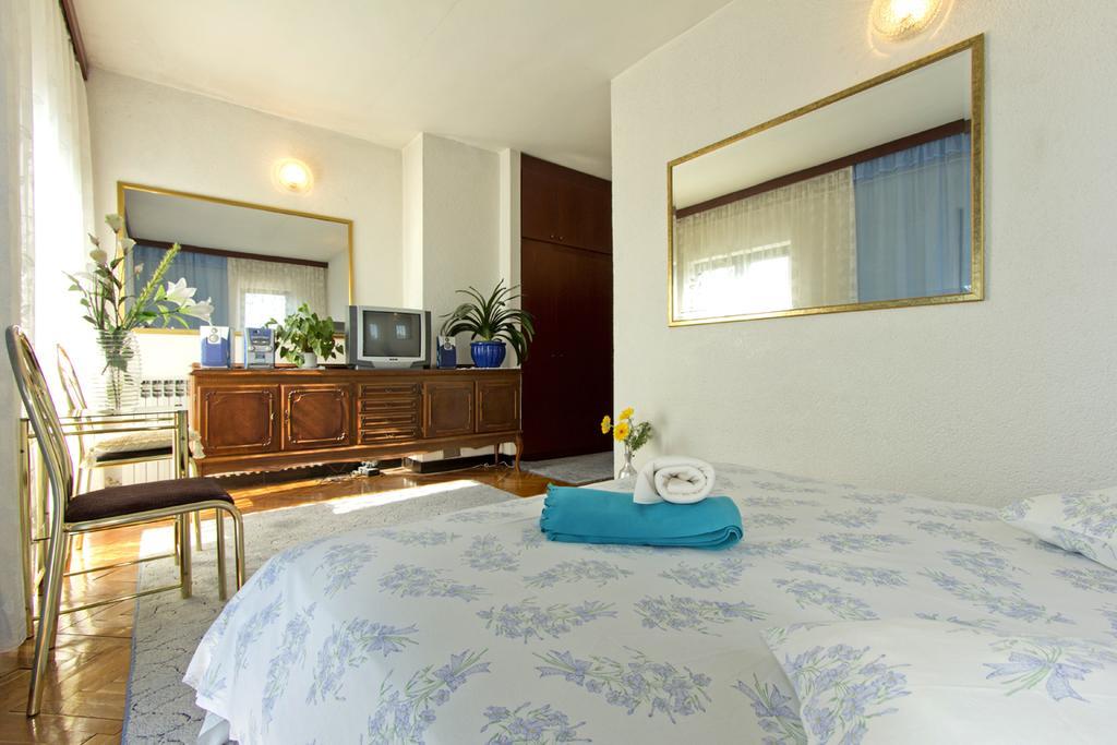 Apartments Croatia リエカ エクステリア 写真